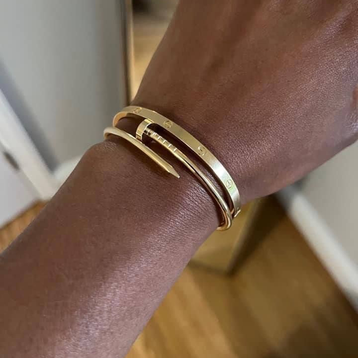 ELEGANZ NAGEL GOLD