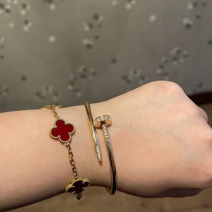 CLOVER | ROTE ARMREIF