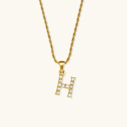 Maeve Buchstaben-Initial-Diamant-Halskette