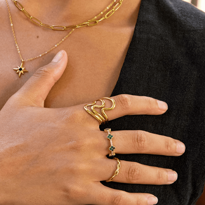 Goldene Wellen Wickelring