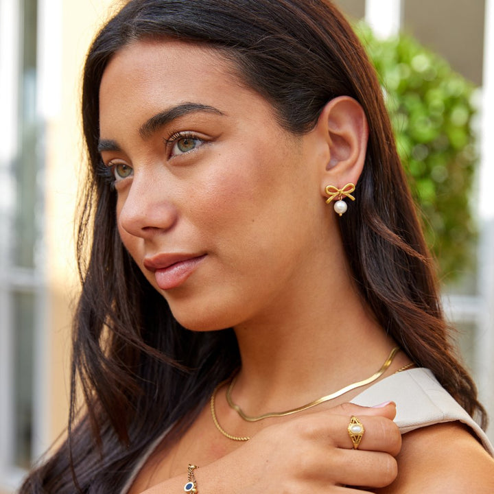 Laila Bow Perlenohrringe